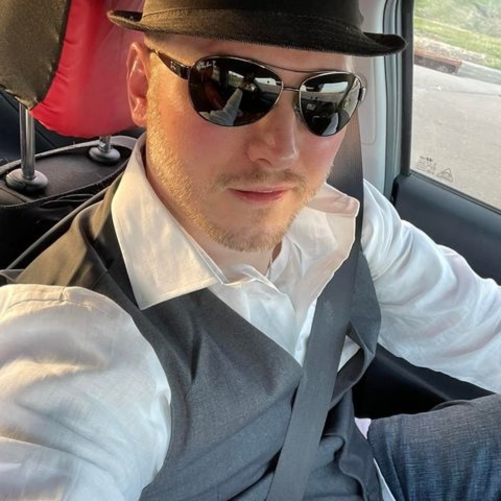 Meet your Posher, Shane